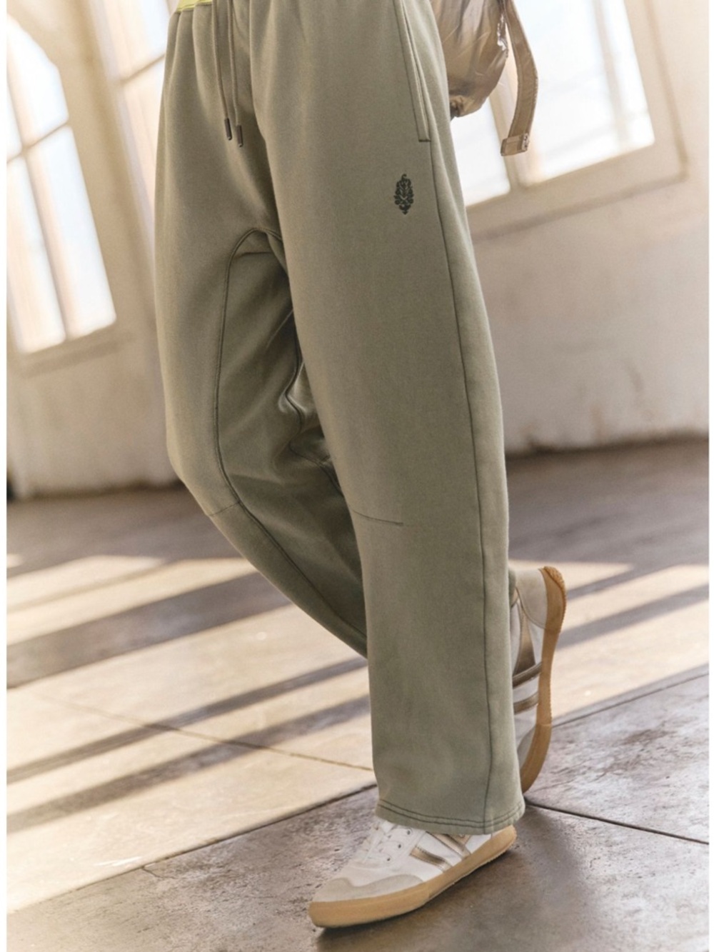 Free People You Wish sweat pant size small - Picture 4 of 10